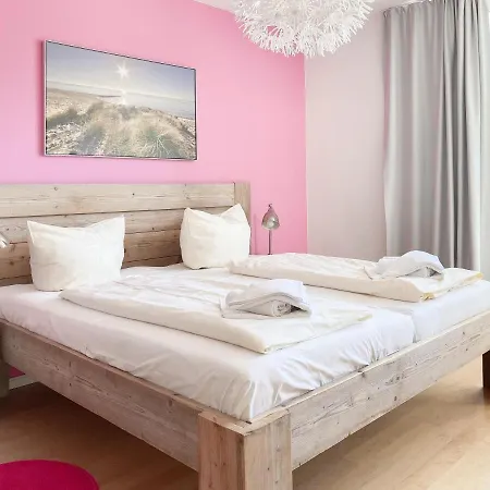 Beach Pearl #1 -direkt An Der Kurpromenade Mit Balkon Zur Meerseite-- Timmendorfer Strand
